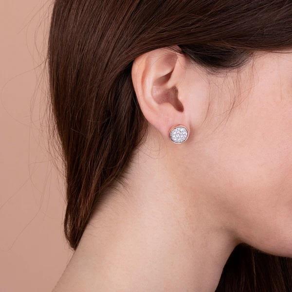 Orecchini A Bottone Con Micro Pavé Di Zirconi Cubici Trasparenti In Ottone A Forma Di Fiore Per Mezzo Forato Perle Vero Placcato Oro 18k